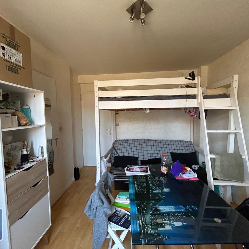 Location Appartement 1 pièce 18m² POITIERS 86000 - Photo 1