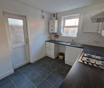 3 Bed Terraced House, Paterson St, CH41 - Photo 5