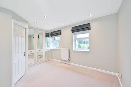 4 bedroom terraced house to rent - Photo 4