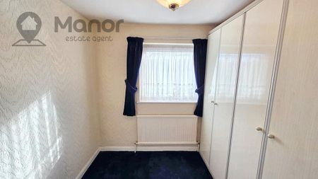 4 bedroom terraced house to rent - Photo 5
