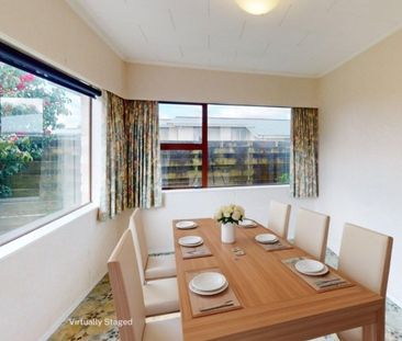 Westbrook - 3 bedrooms - Photo 1