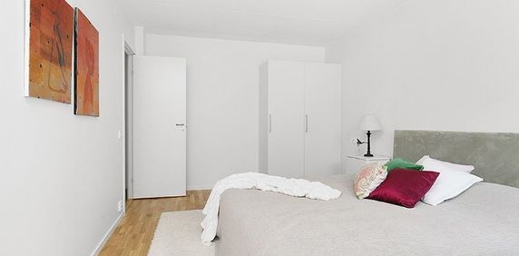 Valstavägen 64 - Photo 2