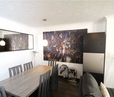 Kings Road, Egham, Surrey, TW20 9BN - Photo 3