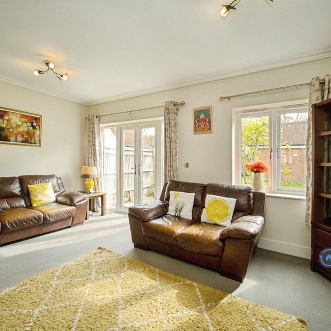 3 bedroom terraced house to rent - Photo 1