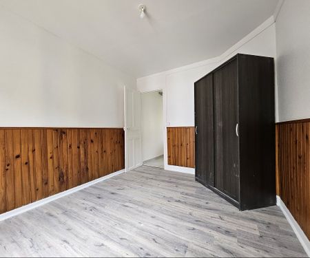 Location Appartement 1 pièce 18m² - Photo 3