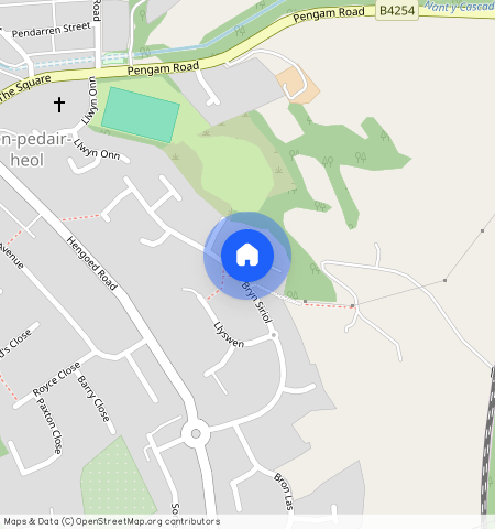 Godre'r Coed, Hengoed CF82