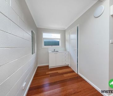 2/44 Kinkora Place, Queanbeyan - Photo 5