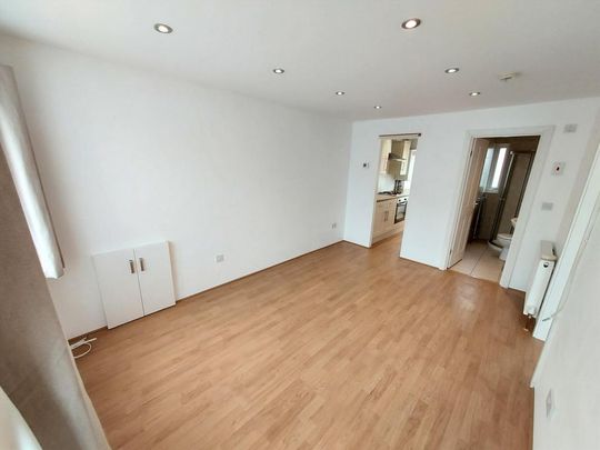 1 bedroom bungalow to rent - Photo 1