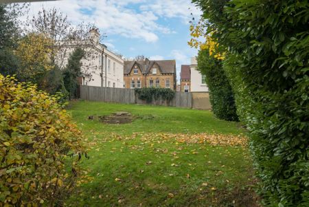 1 bedroom property to rent - Photo 4