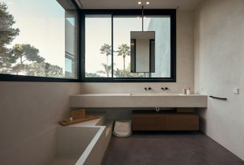 Luxury Villa for rent in Los Monteros, Spain