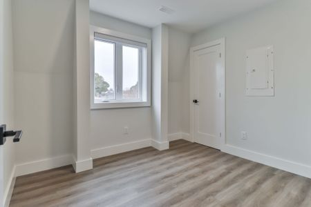 For Lease - 6 Chudleigh Road Unit# 3rd Floor, Toronto, Ontario - Photo 3
