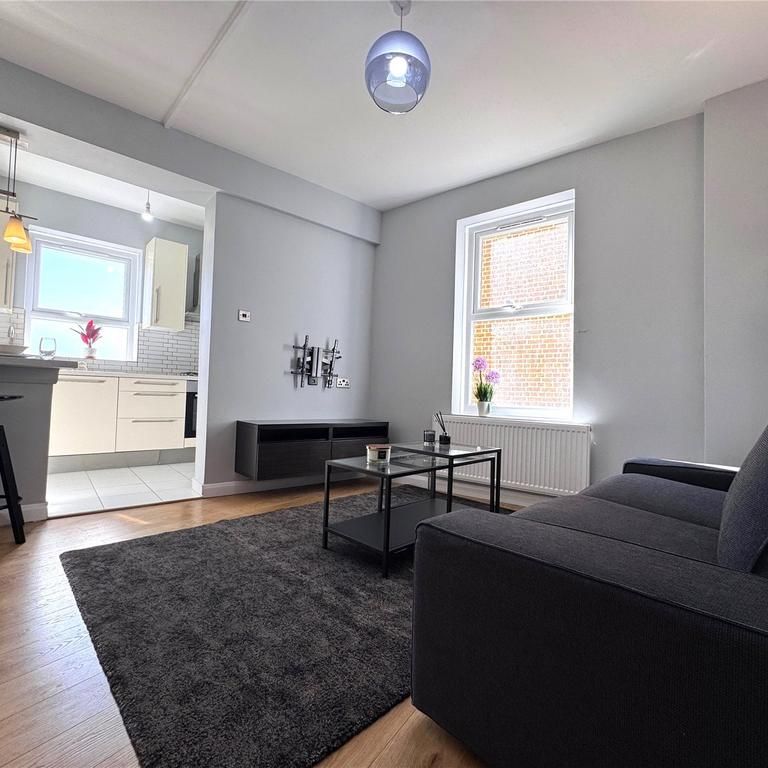 2 bedroom apartment to rent - Photo 1