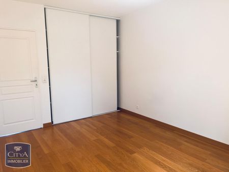 Location Appartement 4 pièces 105m² ANGERS 49000 - Photo 4