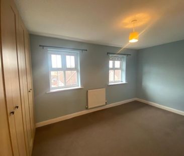 3 bedroom terraced house to rent - Photo 5