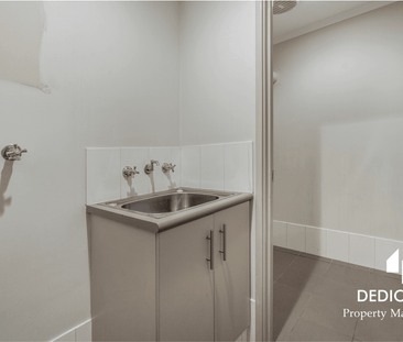 Urban Chic in Prime East Perth Location - Photo 2