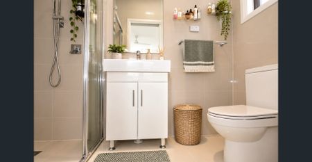 SPACIOUS FAMILY HOME WITH EXCEPTIONAL LIVING AND STORAGE!!! - Photo 3