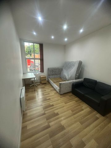 Mabgate, Leeds, LS9 - Photo 2