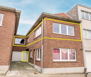 Ruim appartement met 2 slpk, bergruimte en parkeerplaats - Photo 1