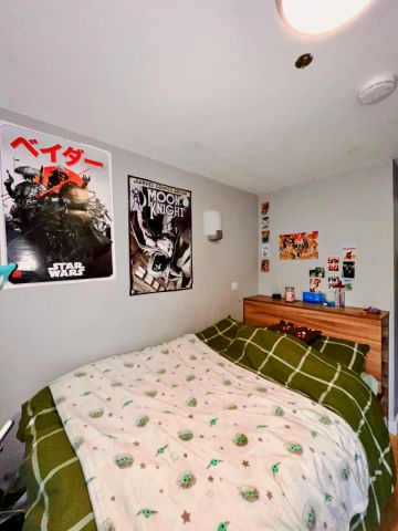 8 Bed Apartment - Double Bed - Photo 2