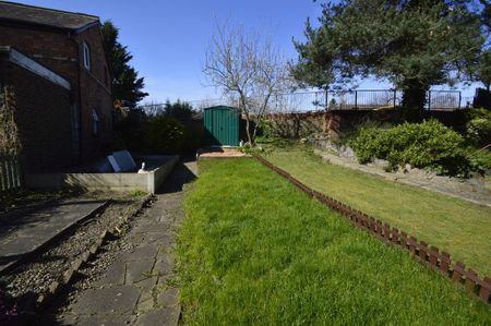 2 bedroom terraced house to rent - Photo 5