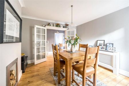 4 bedroom semi-detached house to rent - Photo 4