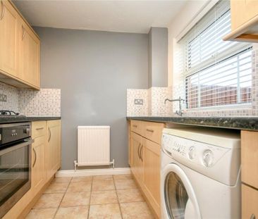 3 bedroom terraced house to rent - Photo 4