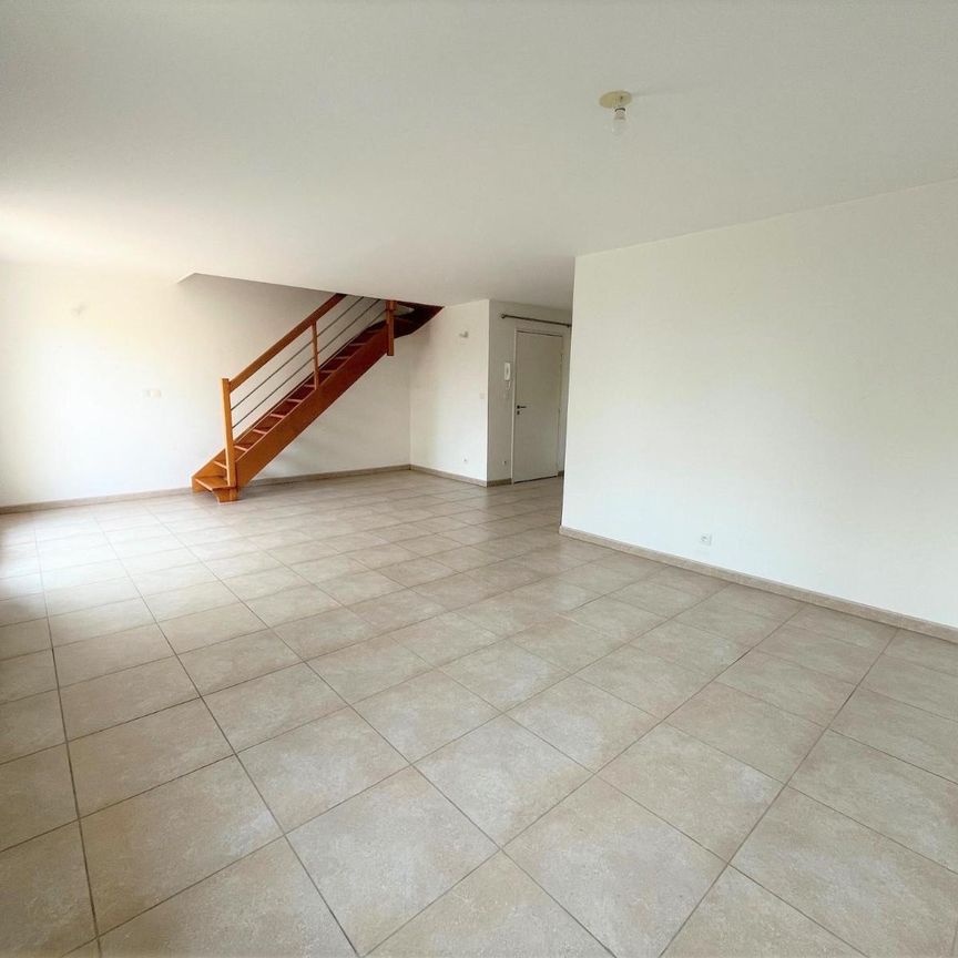 Location appartement 4 pièces 87.95 m2 à Notre-Dame-d'Oé - Photo 1