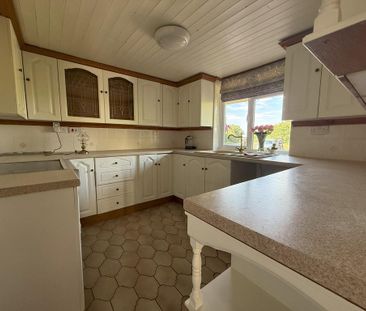 4 bedroom detached house to rent - Photo 5