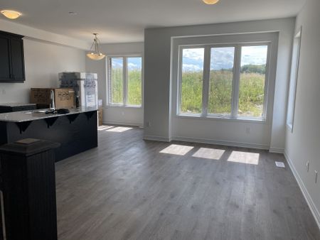 For Lease - 210 Histand Trail, Kitchener, Ontario - Photo 3