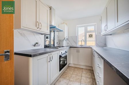 2 bedroom flat to rent - Photo 4