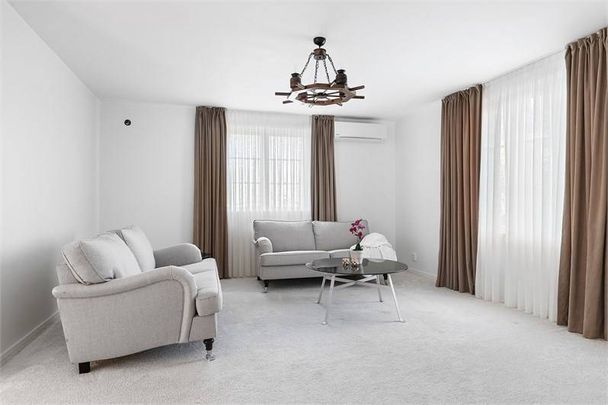 Lunda Nygård, Märsta - Foto 1