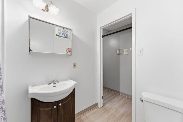 For Lease - 2526 Laurier Street Unit# 104, Clarence-Rockland, Ontario - Photo 1