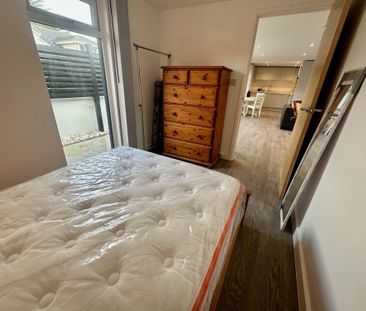 Magna Road, Bournemouth - Photo 1