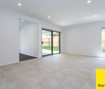 11 Jardine Road, South Ripley QLD 4306 - Photo 6
