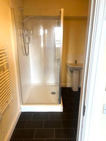 1 bedroom apartment to rent - Photo 4