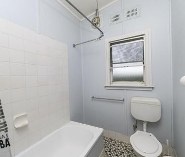 48 Carinya Street, Queanbeyan - Photo 3