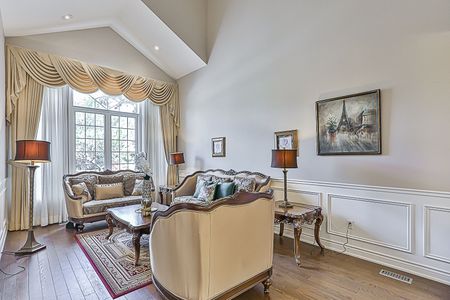 For Lease - 27 Brimwood Crescent, Richmond Hill, Ontario - Photo 2