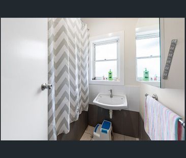 Conveniently Located Home. - Photo 5