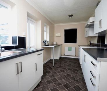 2 bedroom bungalow to rent - Photo 3