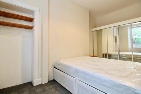 1 Bed Flat, Hermand Terrace, EH11 - Photo 4