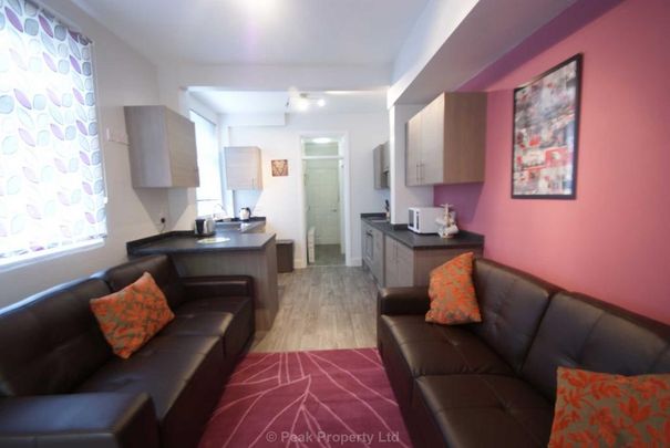 6 bedroom house share to rent - Photo 1