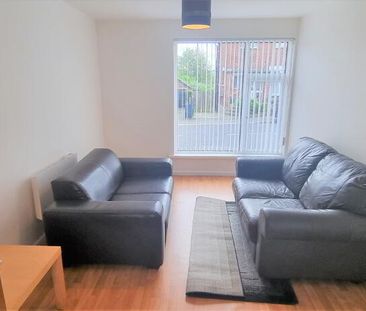 7 Sandhurst Court, Belfast, BT9 5BA - Photo 2