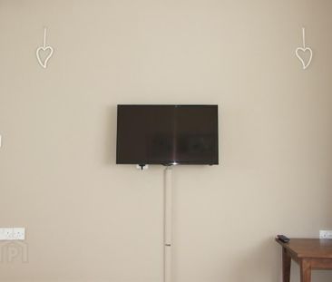 4 Old Church Court (Student Let ), Portstewart, BT55 7RR - Photo 2