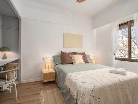 Rambla del Poblenou, Barcelona, Catalonia 08005 - Photo 5