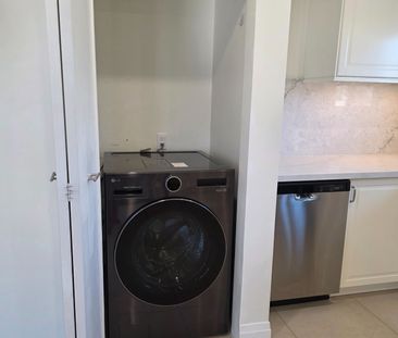 For Lease - 660A Chipmunk Street, Pickering, Ontario - Photo 4