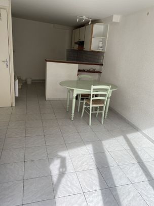Location Maison 2 pièces 39m² CASTELNAUDARY 11400 - Photo 1