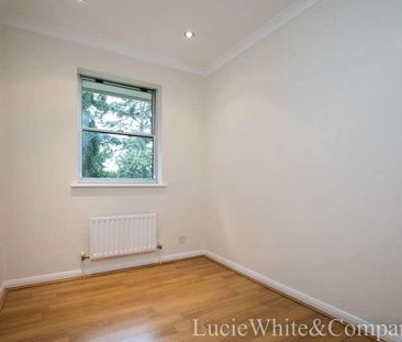 Meudon Court, Surbiton, KT6 - Photo 3