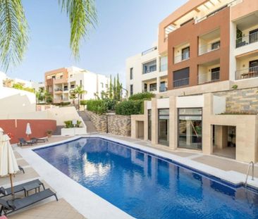 3 bedroom luxury Flat for rent in Alto de los Monteros, Marbella, M... - Photo 6