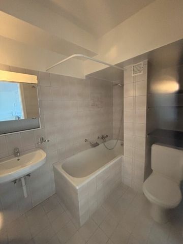 Modern 3-room apartment on the 4th floor – Place du Marché - Photo 5