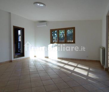 Appartamento in villa via Francesco Consoli, Colle delle Ginestre, ... - Foto 2